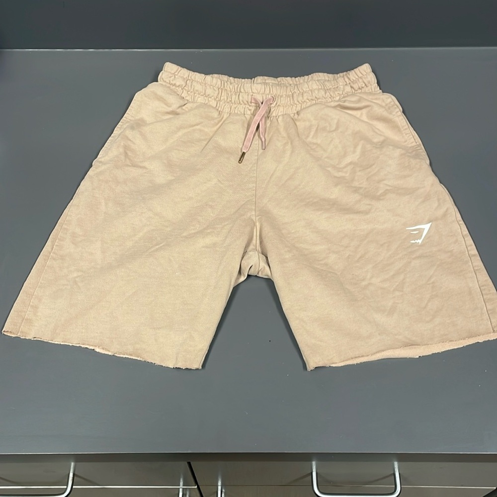 ⭐️⬇️ Gymshark shorts